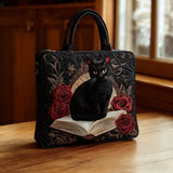 Квилтена чанта Artisan - Черна котка на книги