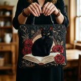 Квилтена чанта Artisan - Черна котка на книги